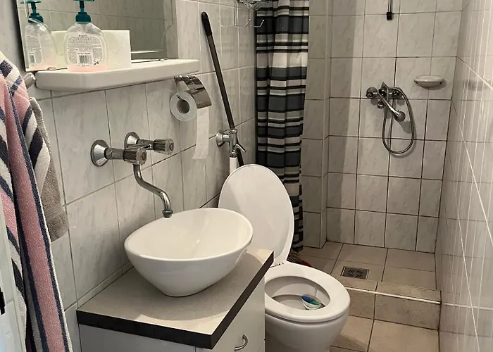 加拉布兹公寓 *